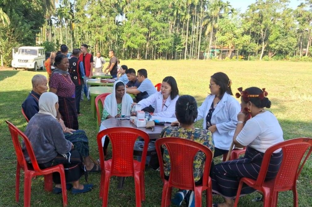 Public avail free check up under medical health camp in Niuland District. (DIPR Photo)
